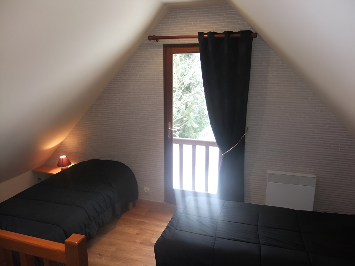 Les Sorbiers à Saint Philbert des Champs, chambre 2 - ©M. Giraudon - Clévacances Les Sorbiers à Saint Philbert des Champs, chambre 2 - ©M. Giraudon - Clévacances