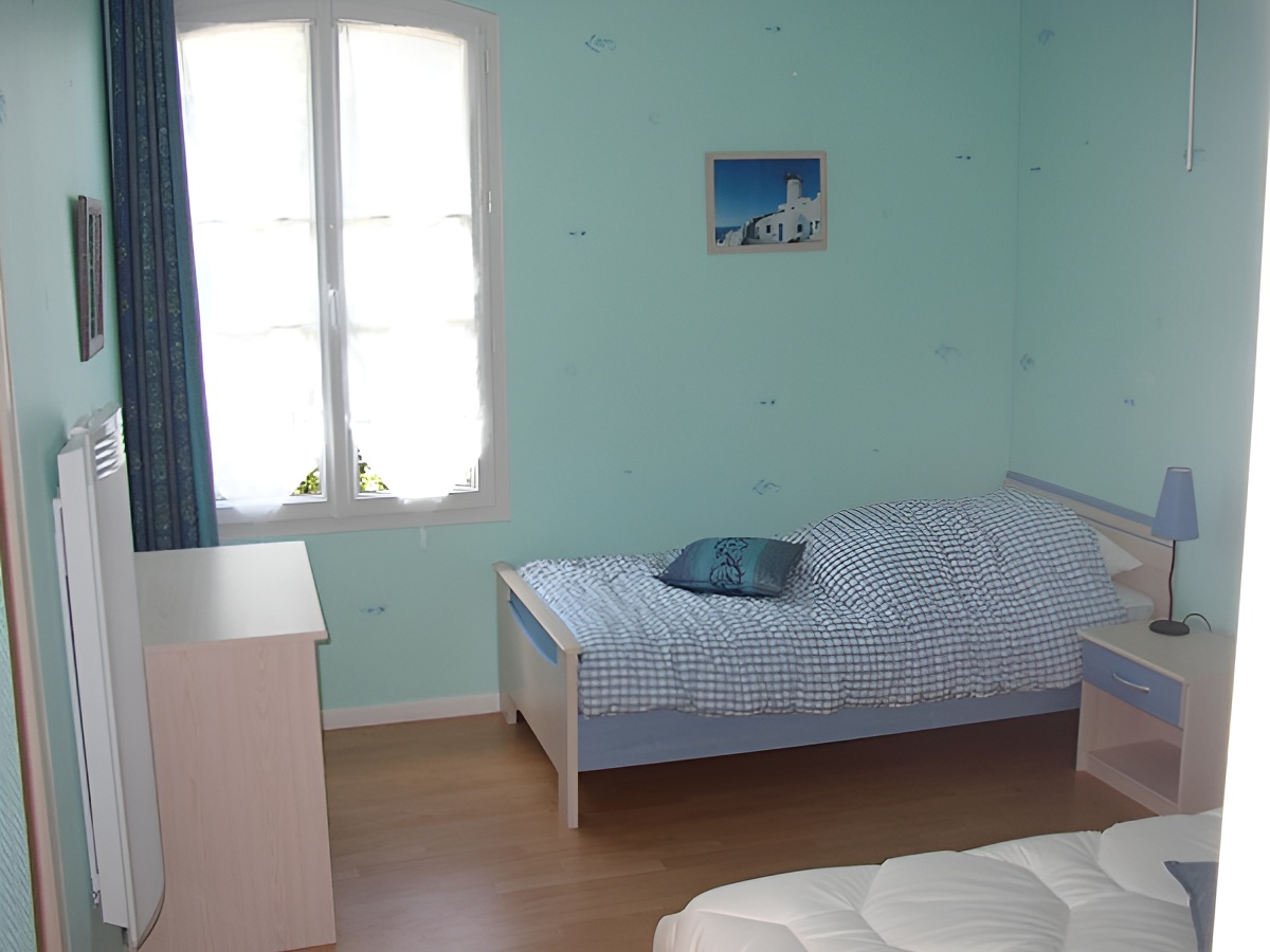 Gîte à Bernières sur mer, chambre bis - ©M. Harnois - Clévacances Gîte à Bernières sur mer, chambre bis - ©M. Harnois - Clévacances