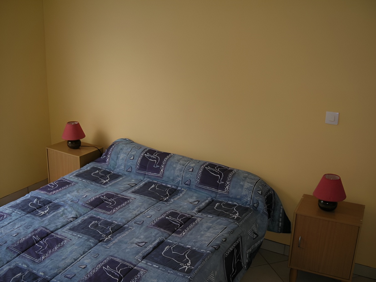 Appartement à Sainte Honorine des Pertes, chambre - ©M. Rousseville - Clévacances Appartement à Sainte Honorine des Pertes, chambre - ©M. Rousseville - Clévacances