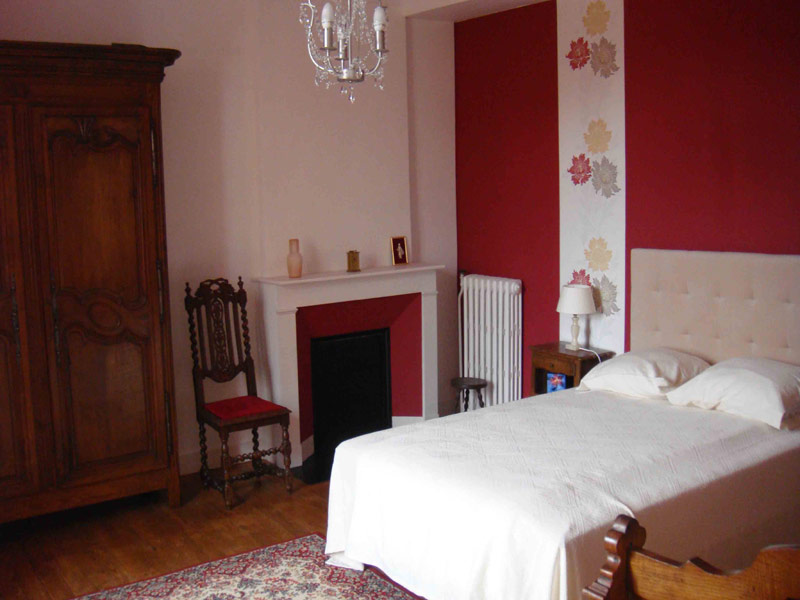 Le Verger de Mathurin au Molay-Littry, chambre royale - ©M. Dorey - Clévacances Le Verger de Mathurin au Molay-Littry, chambre royale - ©M. Dorey - Clévacances