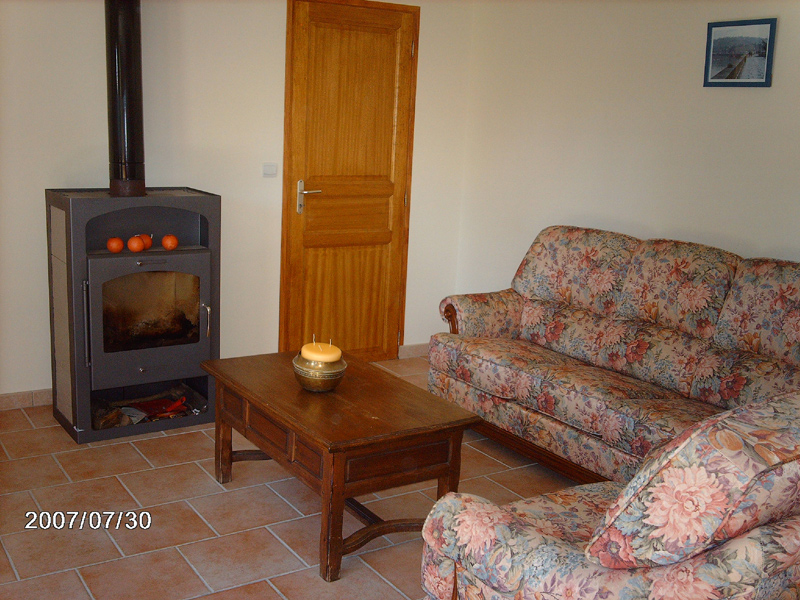 La Maison de Lison à La Rivière Saint Sauveur, salon - ©Mme Capard - Clévacances La Maison de Lison à La Rivière Saint Sauveur, salon - ©Mme Capard - Clévacances