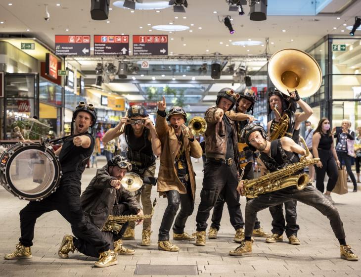 Ooz band