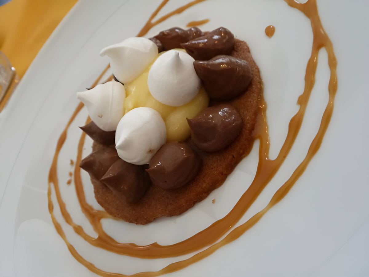 Dessert, aux casseroles qui chantent - ©Aux casseroles qui chantent Dessert, aux casseroles qui chantent - ©Aux casseroles qui chantent