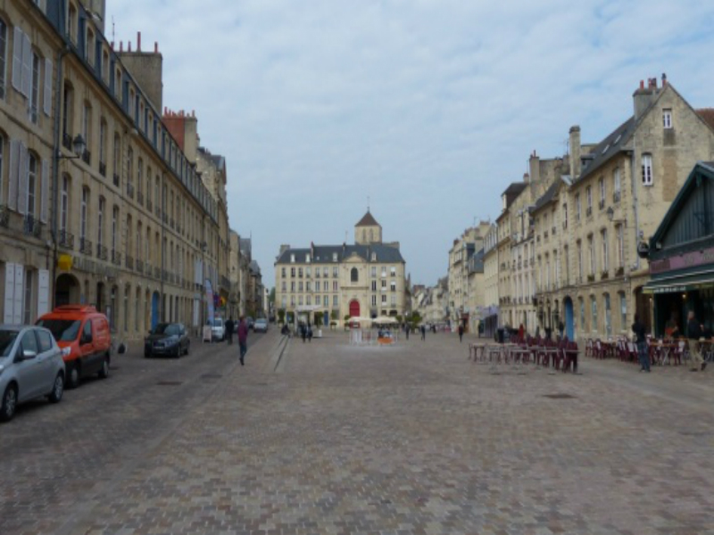 PLACE SAINT SAUVEUR-800x600 - ©Ville de Caen PLACE SAINT SAUVEUR-800x600 - ©Ville de Caen