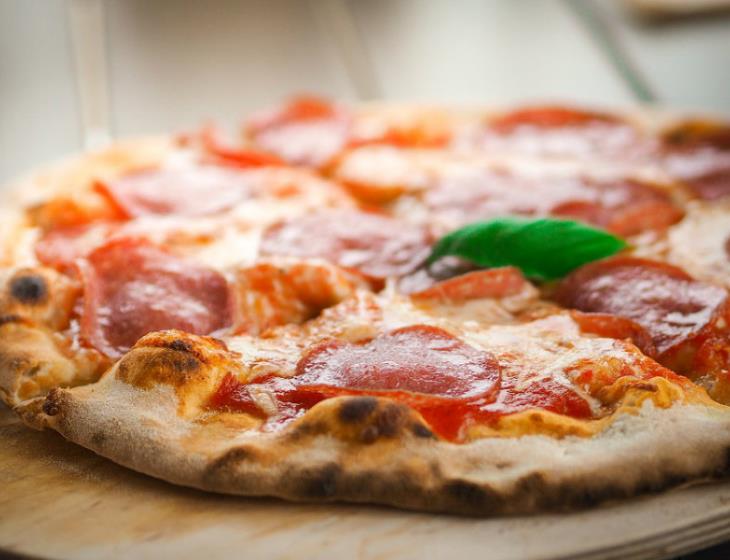Pizza-libre de droits - Riedelemeier - Pixabay