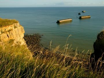 Port artificiel d'Arromanches 05 © G.WAIT - OT Bayeux Intercom