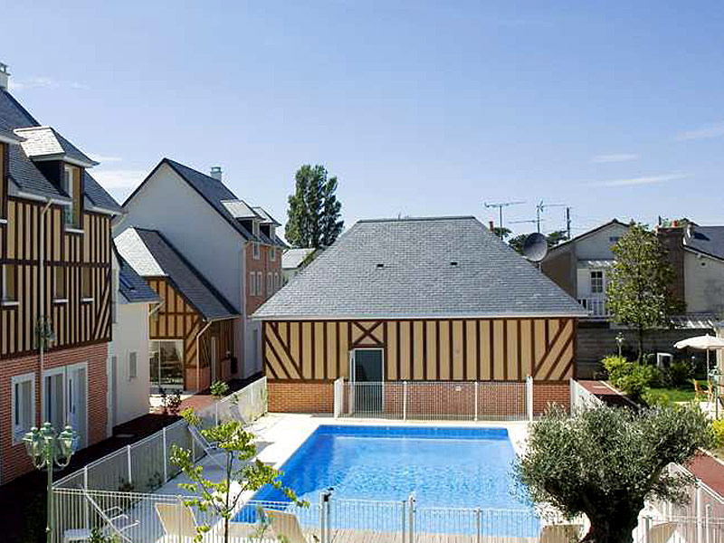 Résidence la Closerie - Coté Port - Cabourg - piscine - ©La Closerie Résidence la Closerie - Coté Port - Cabourg - piscine - ©La Closerie
