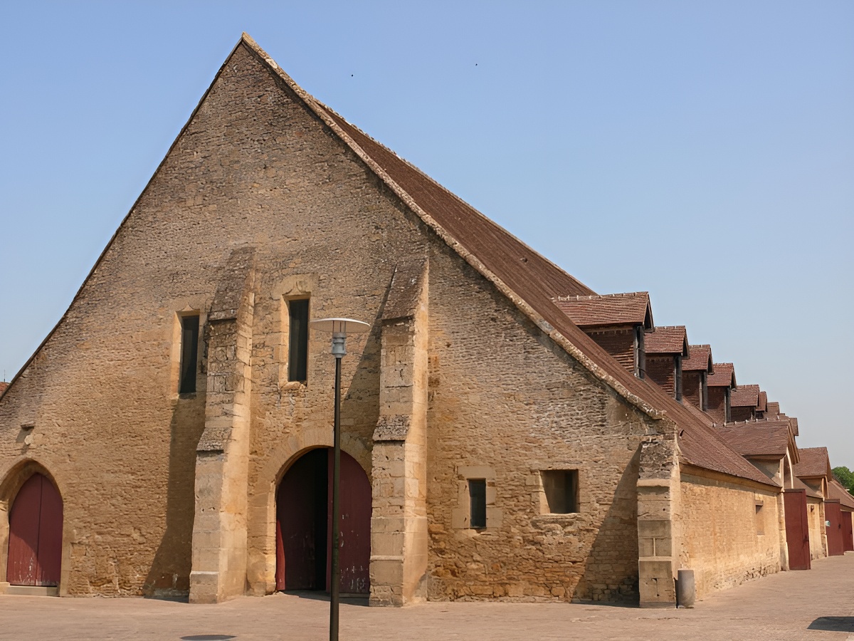 St Pierre sur Dives - ©Calvados Tourisme St Pierre sur Dives - ©Calvados Tourisme