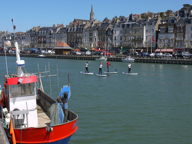 Balade en Stand up Paddle au coeur de Trouville - ©JA Souyris Balade en Stand up Paddle au coeur de Trouville - ©JA Souyris