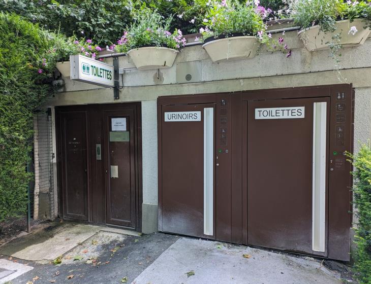 Toilettes Jardin Public Lisieux