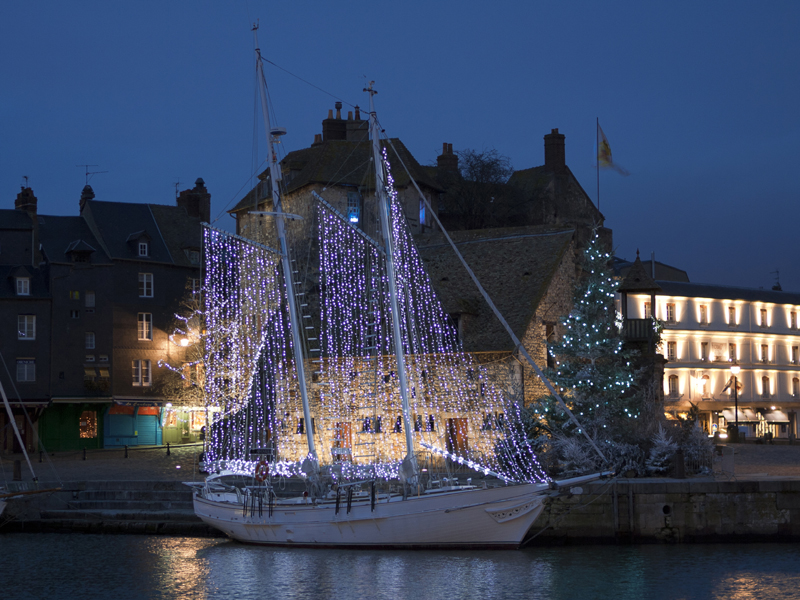 Visite Noël - ©OT Honfleur Visite Noël - ©OT Honfleur