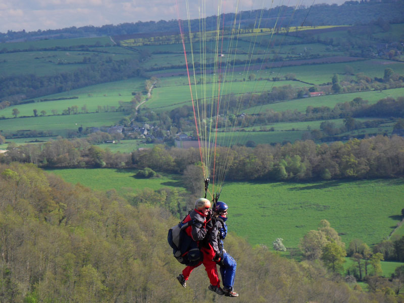 Vol biplace parachustisme Calvados - ©P. Grigy Vol biplace parachustisme Calvados - ©P. Grigy