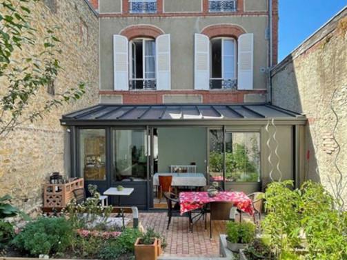 actu_villa_rene_facade_cvilla_rene