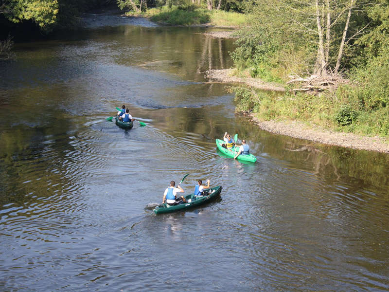 Canoe - Capa venture - ©Capa Venture Canoe - Capa venture - ©Capa Venture