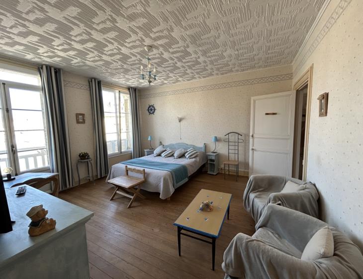 chambre-anais-lit-courseulles