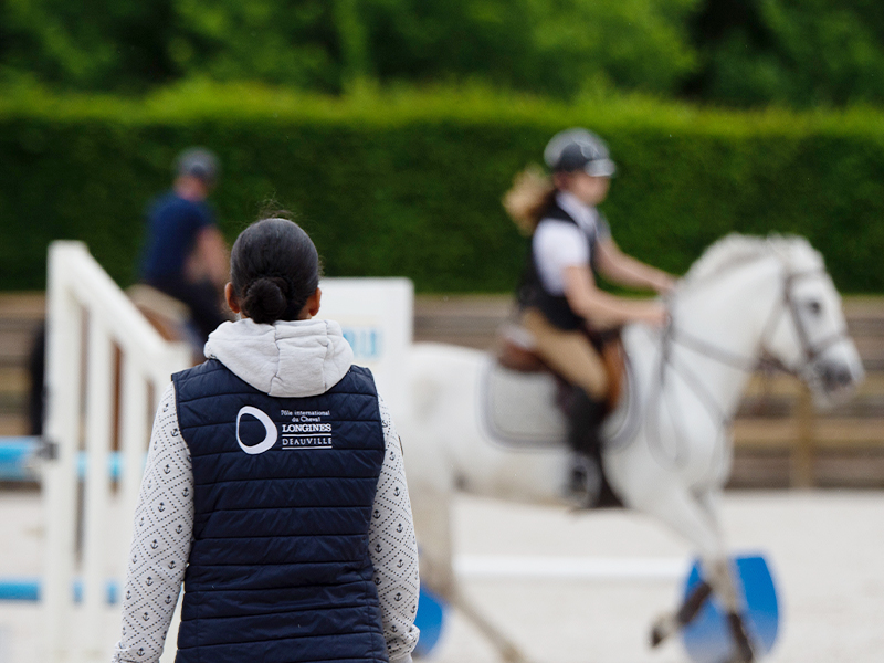 Clases de equitaci n en el P le International du Cheval Longines