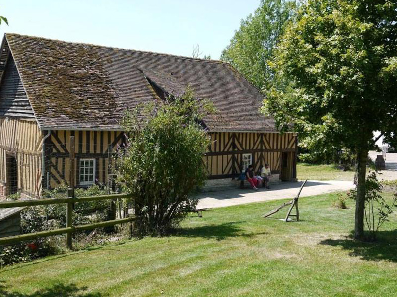 Ferme de la Tuilerie, extérieur - ©OT Livarot Ferme de la Tuilerie, extérieur - ©OT Livarot
