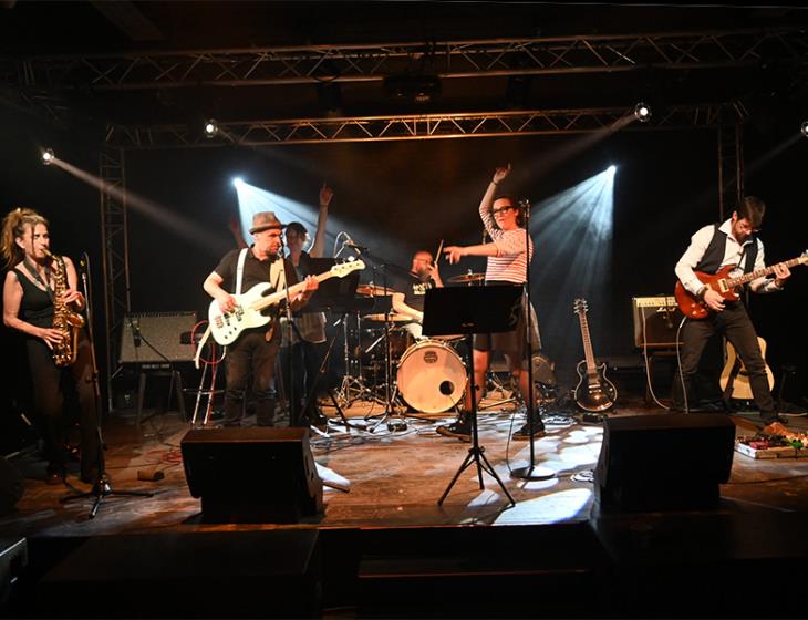 grouep rock in progress
