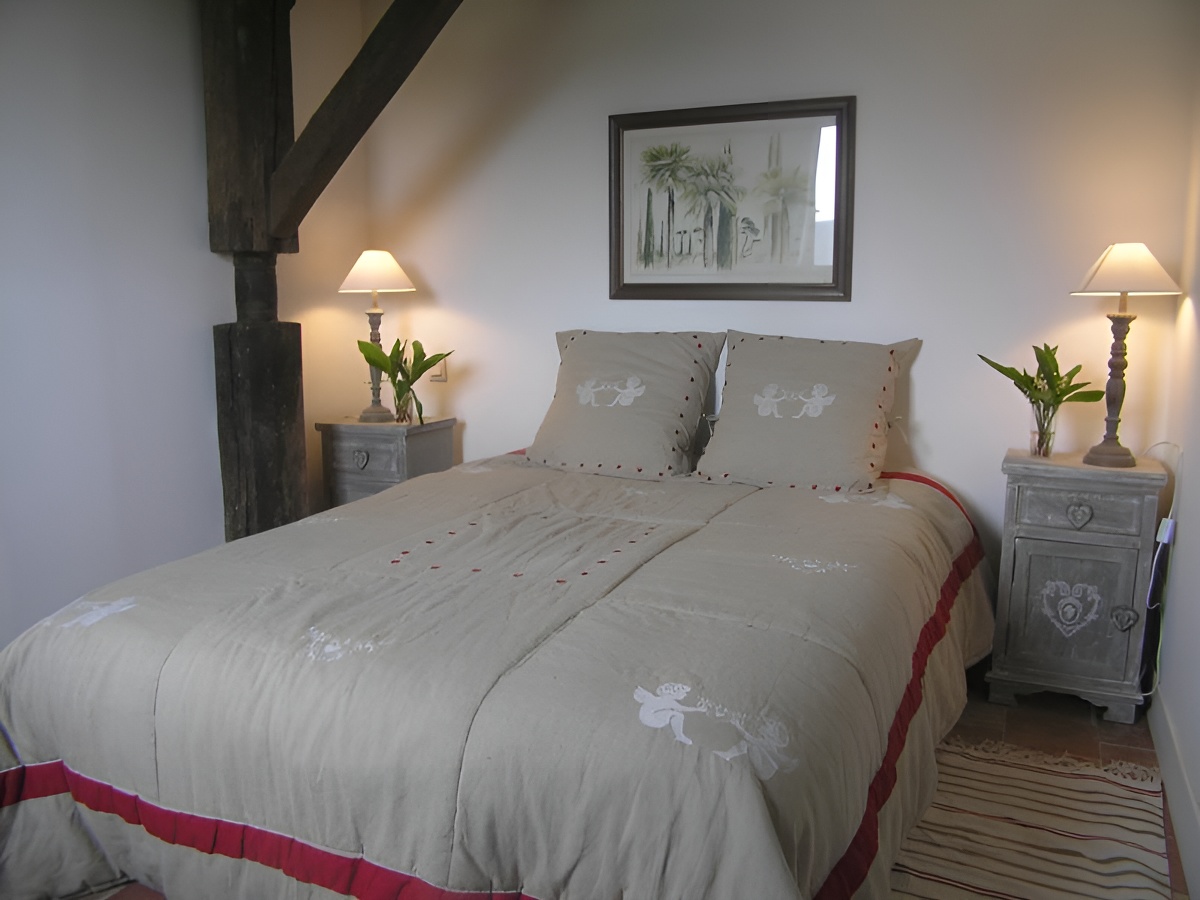 Le Petit Pressoir à Gonneville sur Honfleur, chambre - ©M. Fourès - Clévacances Le Petit Pressoir à Gonneville sur Honfleur, chambre - ©M. Fourès - Clévacances