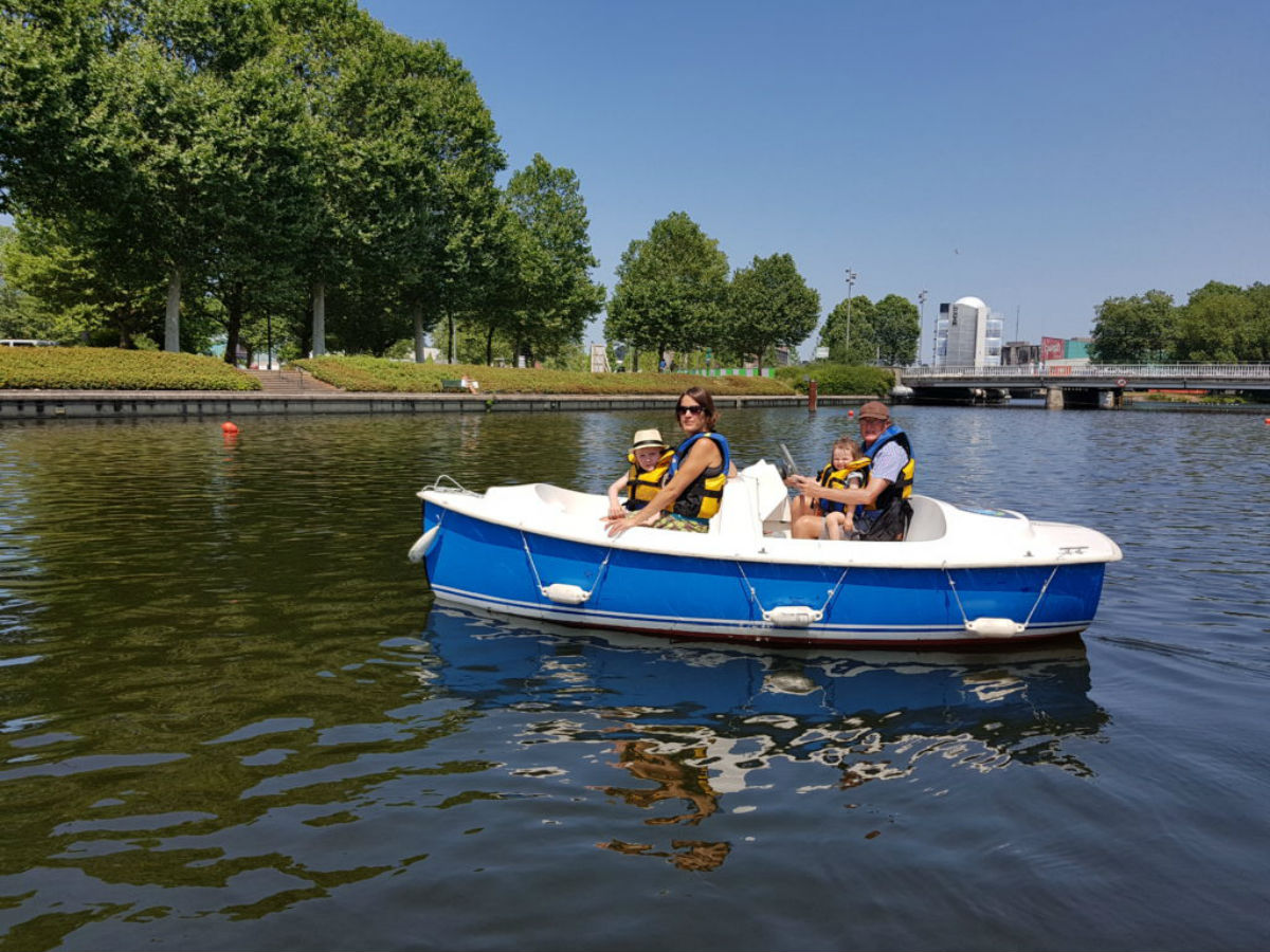 les-pieds-dans-l-orne-bateau-electrique-ace-1 les-pieds-dans-l-orne-bateau-electrique-ace-1