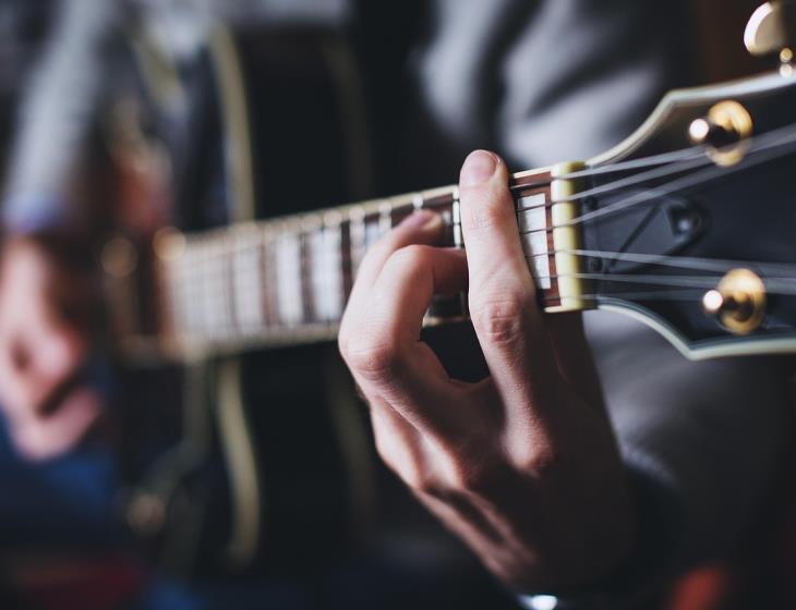 musician-2943109_1280