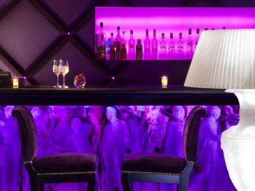 o2 sofa bar actualite