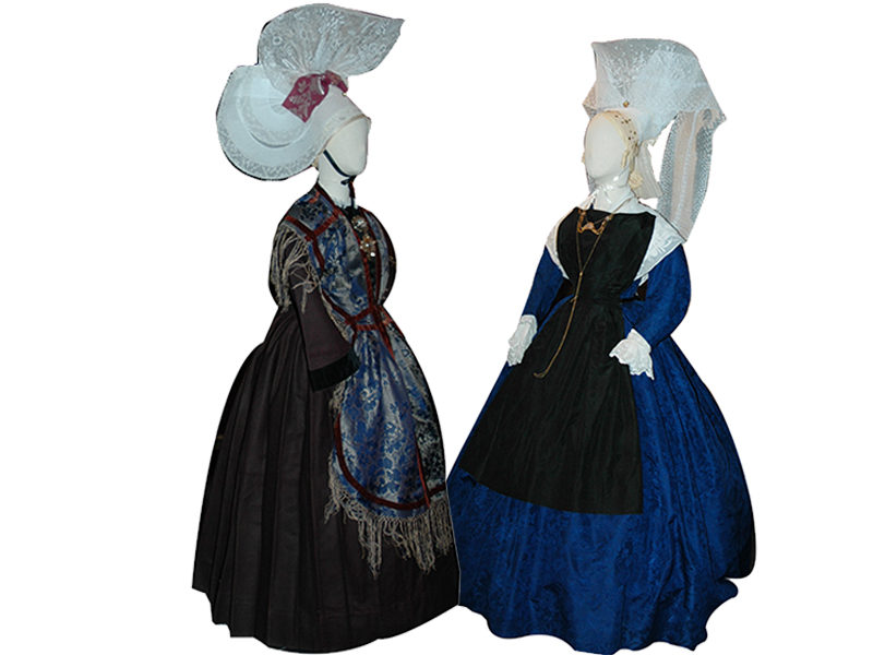 tabliers-costumes-normands2017 - ©Musée de Vire/C. Malon tabliers-costumes-normands2017 - ©Musée de Vire/C. Malon