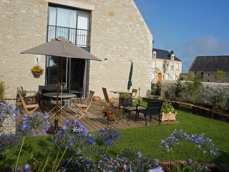 terrasse-maison-hotes-oisea - ©Les Oiseaux de passage - Maison d'hôtes terrasse-maison-hotes-oisea - ©Les Oiseaux de passage - Maison d'hôtes