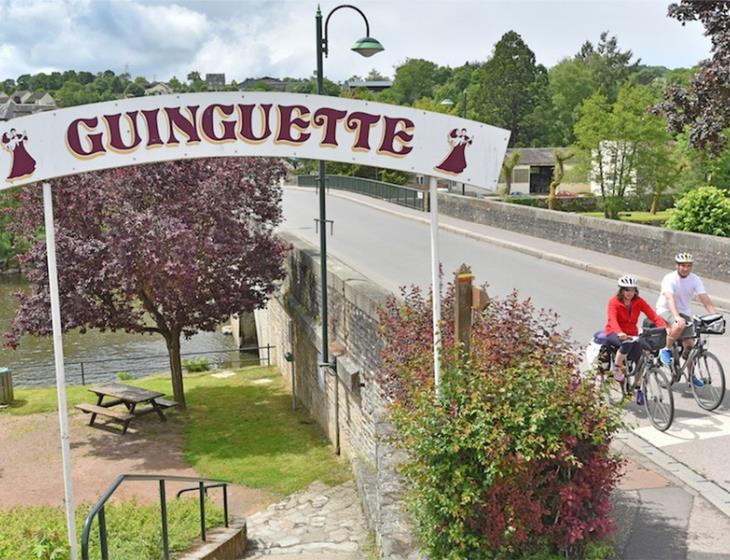 Vélo Francette Thury-Harcourt à Pont-d'OUilly