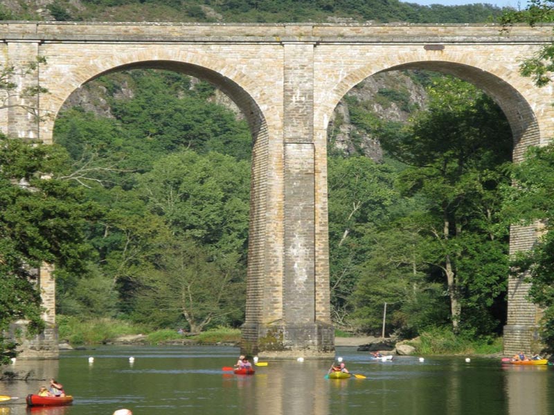 viaduc canoe - ©CAPA'VENTURE viaduc canoe - ©CAPA'VENTURE